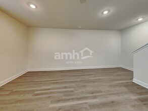 890 Jubilation St in Loganville, GA - Foto de edificio - Building Photo