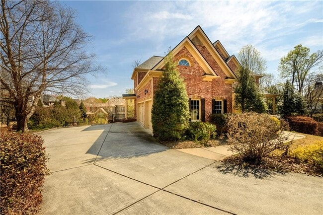 2770 Shumard Oak Dr in Braselton, GA - Building Photo - Building Photo