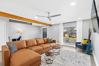 6518 Spring Manor St in San Antonio, TX - Building Photo - Building Photo