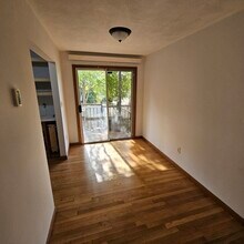 54 Vineland St, Unit 1 in Boston, MA - Building Photo - Building Photo