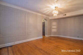 7841 S Kingston Ave in Chicago, IL - Building Photo - Building Photo