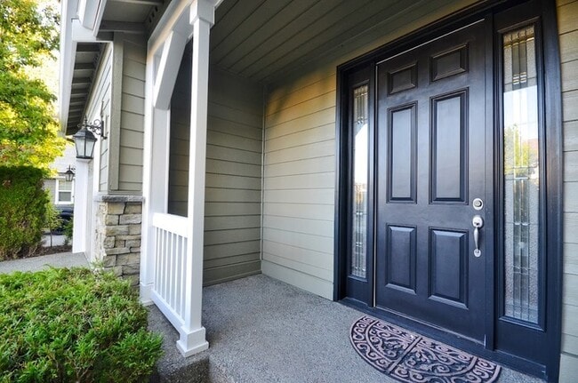 18513 38th Dr SE in Bothell, WA - Building Photo - Building Photo