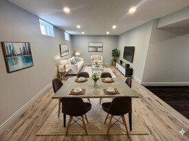 115 Green Rd in Hamilton, ON - Building Photo