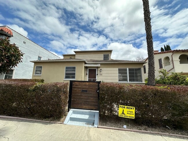 624 1/2 N Spaulding Ave in Los Angeles, CA - Building Photo - Building Photo