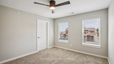Granby Townhomes in Kansas City, MO - Building Photo - Building Photo