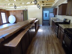 740 W Foothill Blvd in San Luis Obispo, CA - Building Photo - Building Photo