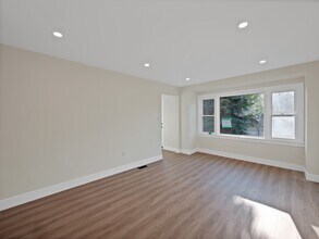 167 Rosedale Ave in Hamilton, ON - Building Photo - Building Photo