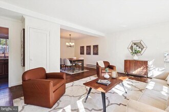 1538 Mt Eagle Pl in Alexandria, VA - Building Photo - Building Photo