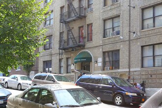608-612 W 189th St in New York, NY - Building Photo - Building Photo