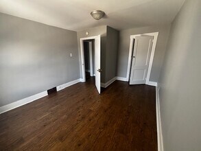 1609 Kenneth Ave, Unit 2 in New Kensington, PA - Building Photo - Building Photo