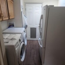 1015 Doneen Ln in Grants Pass, OR - Building Photo - Building Photo