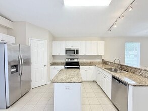 4530 Chantilly Way in Milton, FL - Building Photo - Building Photo
