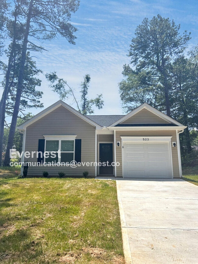 property at 523 E Robinson St