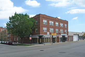 4052-4058 W Belmont Ave in Chicago, IL - Building Photo - Building Photo