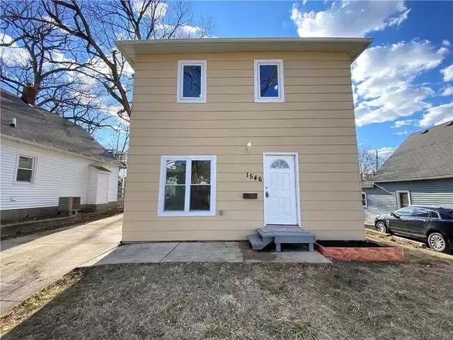 property at 1546 33rd St