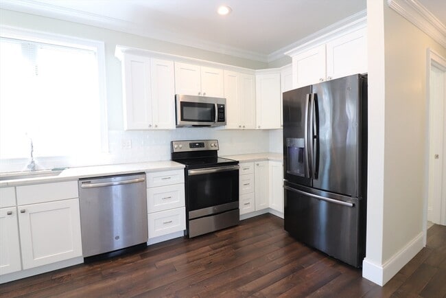 property at 140 Minden St