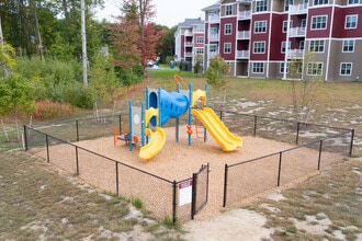 The Thomas Apartments in Somersworth, NH - Foto de edificio - Other