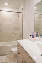 148 SE 5th Ct in Deerfield Beach, FL - Building Photo