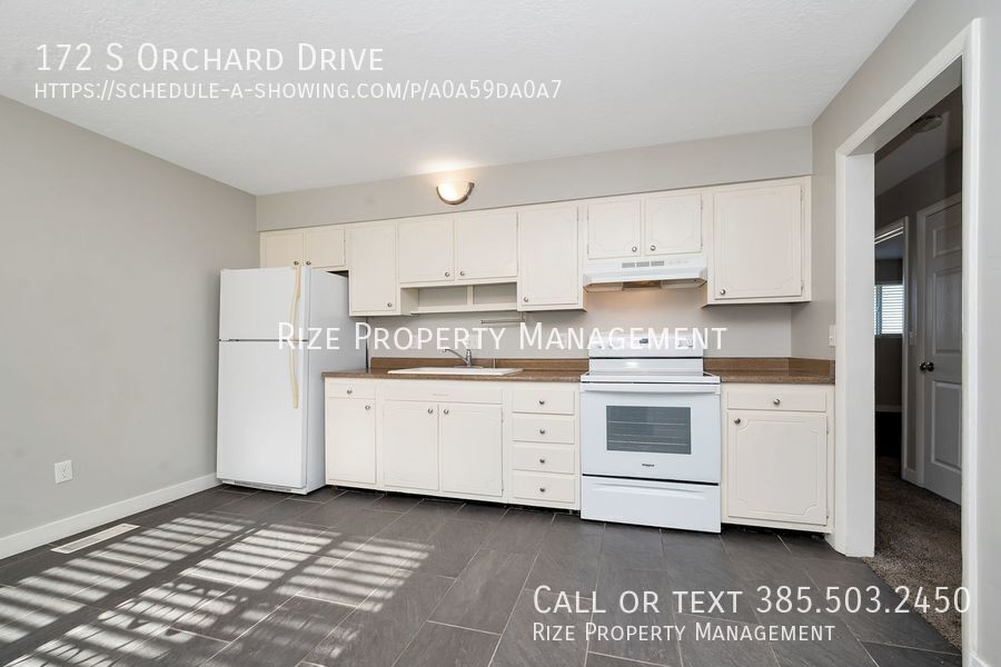 172 S Orchard Dr in North Salt Lake, UT - Building Photo