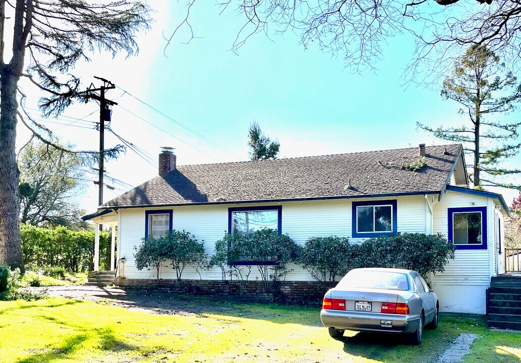 6030 Blank Rd in Sebastopol, CA - Building Photo