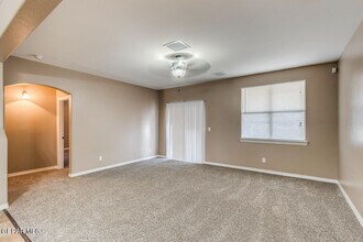 14313 S Cave Ave in El Paso, TX - Building Photo - Building Photo