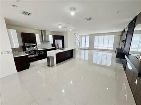 6423 NW 105th Ct in Doral, FL - Building Photo