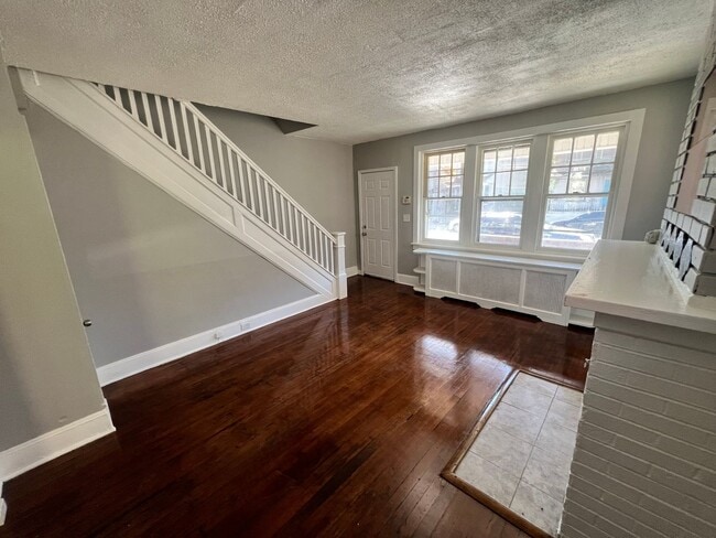 612 Edgewood Ave in Trenton, NJ - Building Photo - Building Photo