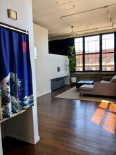 314 N 12th St in Philadelphia, PA - Building Photo - Building Photo