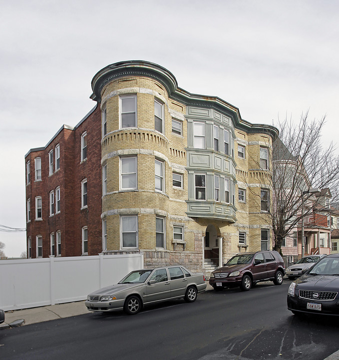 6-8 Edwin St in Boston, MA - Building Photo