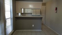 10815 Sugar Hill Dr photo'