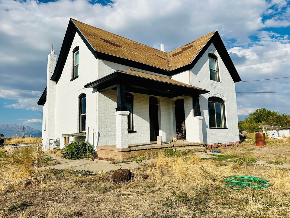 1952 W 900 S in Spanish Fork, UT - Building Photo