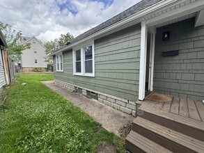2824 York Ave in Cleveland, OH - Building Photo - Building Photo