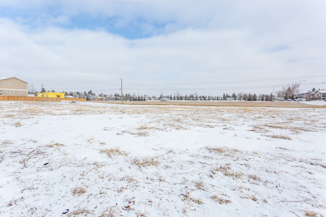 Horizon Ridge in Calgary, AB - Building Photo - Building Photo