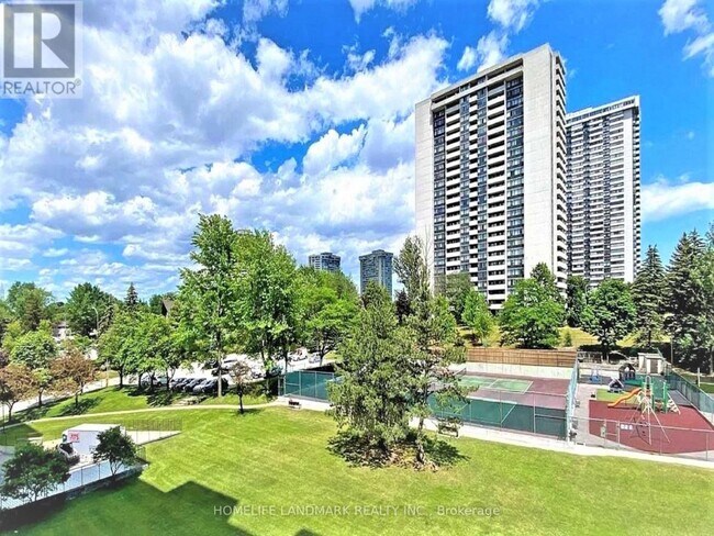 property at 350-350 Seneca Hill Dr