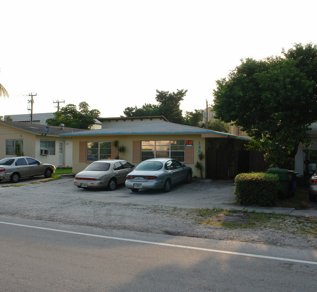 1808 Miami Rd in Fort Lauderdale, FL - Building Photo - Building Photo