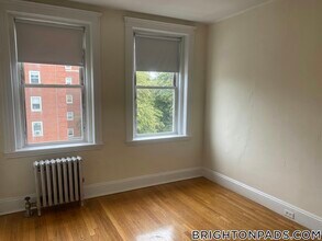 135 Washington St in Boston, MA - Building Photo - Building Photo