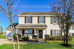 402 Glencroft Dr in Wingate, NC - Building Photo