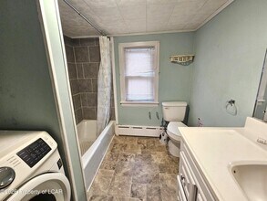 92 N Diamond St in Wilkes-Barre, PA - Building Photo - Building Photo