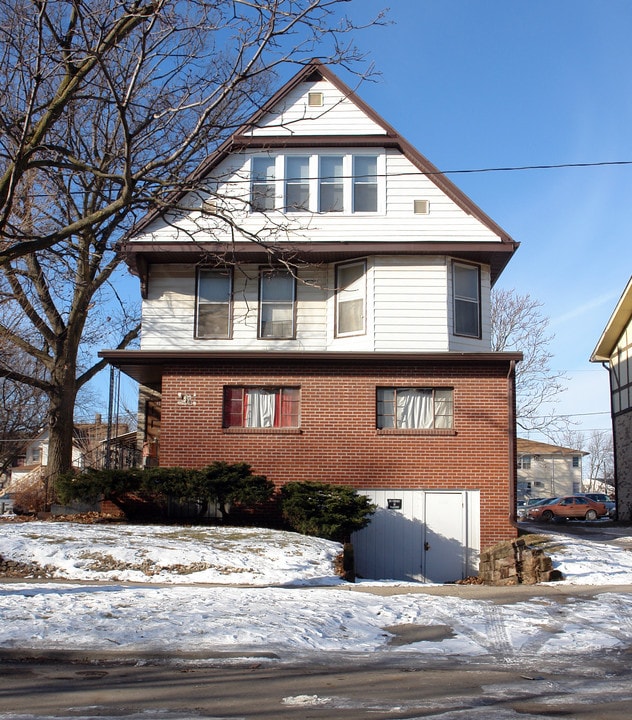 1336 23rd St in Des Moines, IA - Foto de edificio