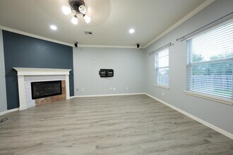 9517 Eagle Knoll Dr in Austin, TX - Building Photo - Building Photo