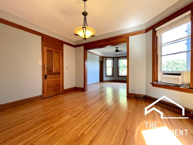 2641 W Logan Blvd, Unit 2