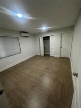 18560 SW 128th Ave in Miami, FL - Building Photo - Building Photo