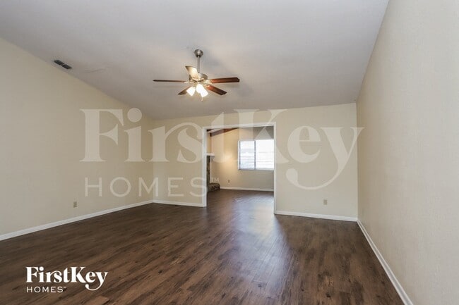 9923 57th Way N in Pinellas Park, FL - Building Photo - Building Photo