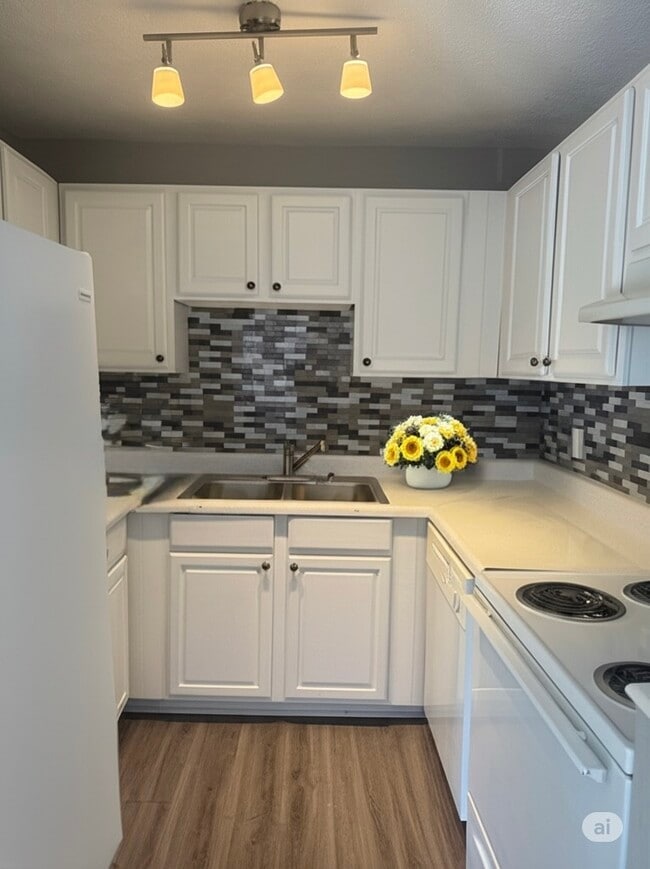 The Grove Apartments in Starkville, MS - Building Photo - Building Photo