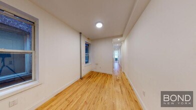 1435 1st Ave in New York, NY - Building Photo - Building Photo