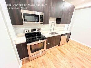 1945 N Marshall St in Philadelphia, PA - Building Photo - Building Photo