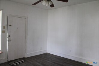 1306 S 45th St in Temple, TX - Building Photo - Building Photo