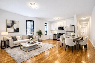 607 W 137th St in New York, NY - Building Photo