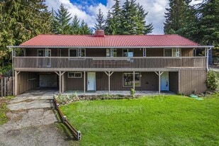 24305 102nd Ave Ct E in Graham, WA - Building Photo