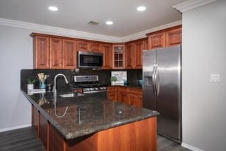 28 Neal Path in Brookhaven, NY - Building Photo - Building Photo